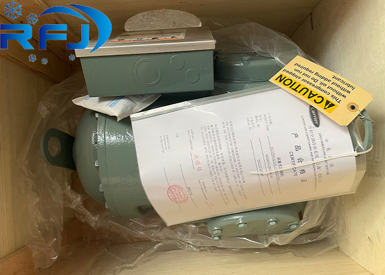 06DR241BCC06C0 کمپرسور نیمه هرمتیک کارلایل برای کانتینر یخچال